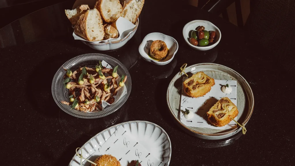 Casual dining in malta, casual lunch, casual dinner